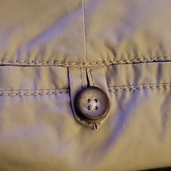 Dockers khaki skort 5 pockets belt loops stretch cotton blend size 8P Excellent… - Picture 5 of 8